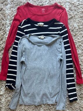GAP and H&M Long Sleeve Crewneck Shirt bundle